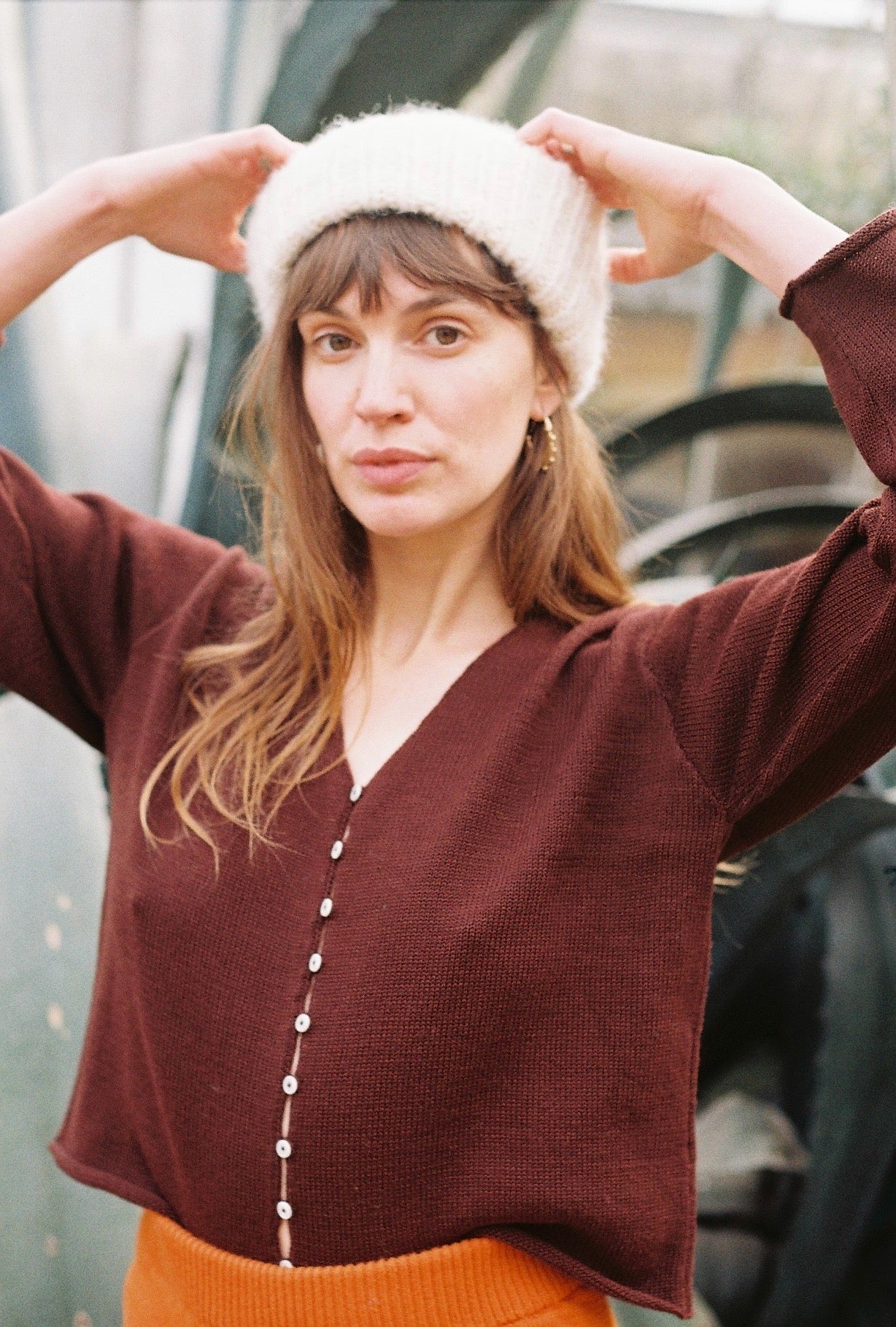 LUCA cardigan / highland wool / dark cherry plum