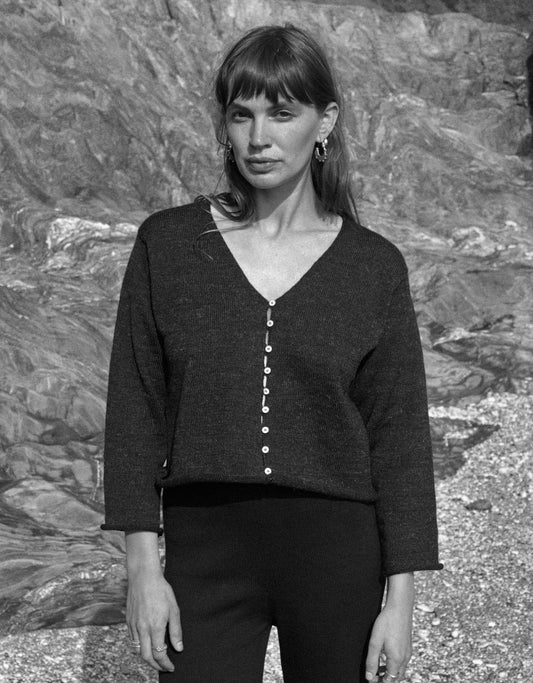 LUCA cardigan / highland wool & alpaca / charcoal