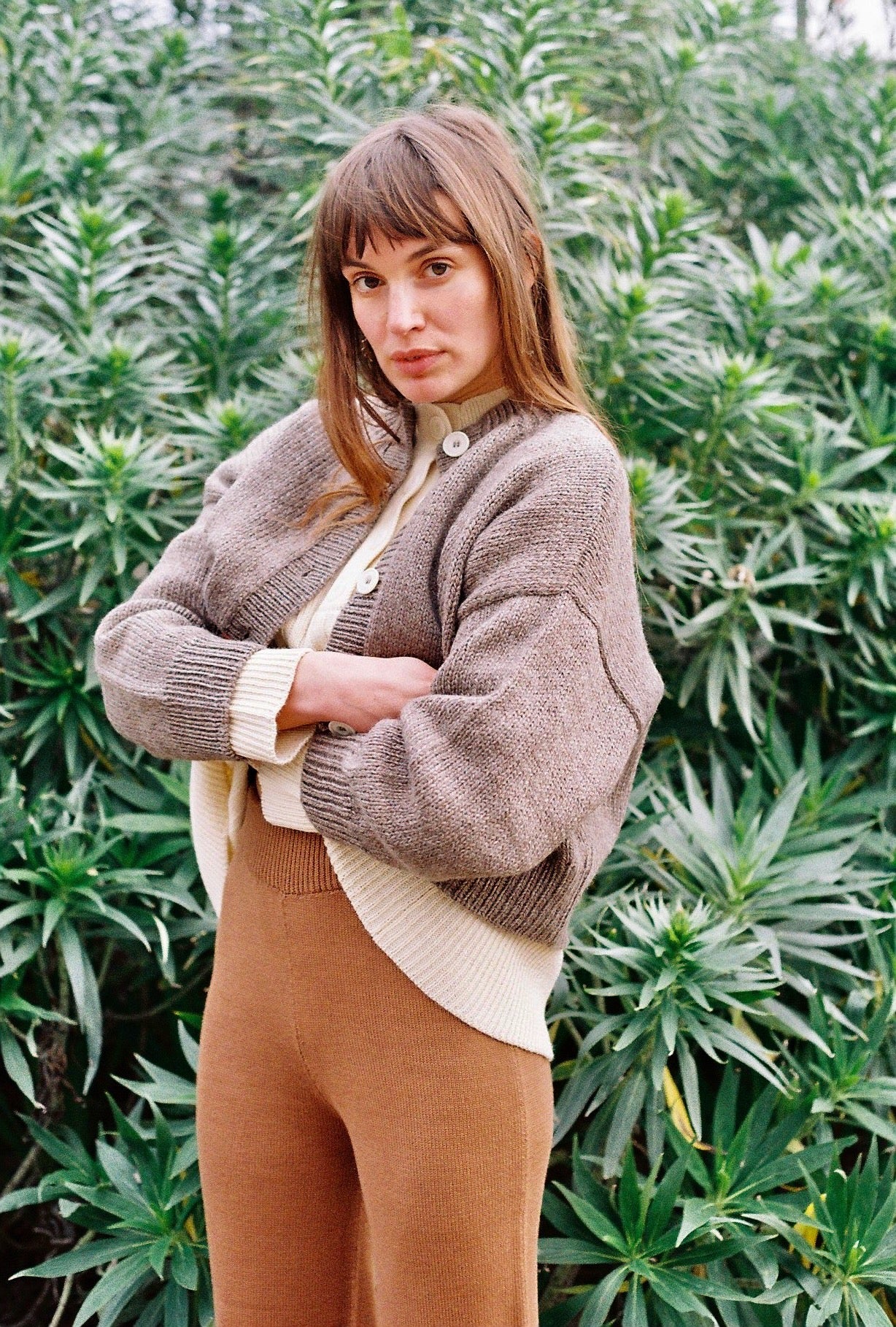 CARMEN cardigan / highland wool / smoked amber