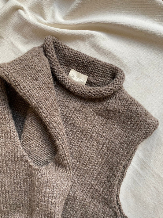 TINO vest / highland wool / walnut