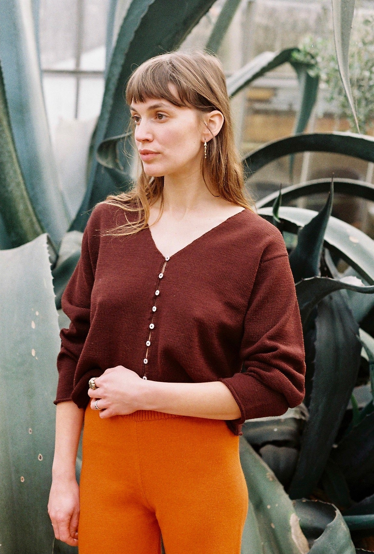 LUCA cardigan / highland wool / dark cherry plum