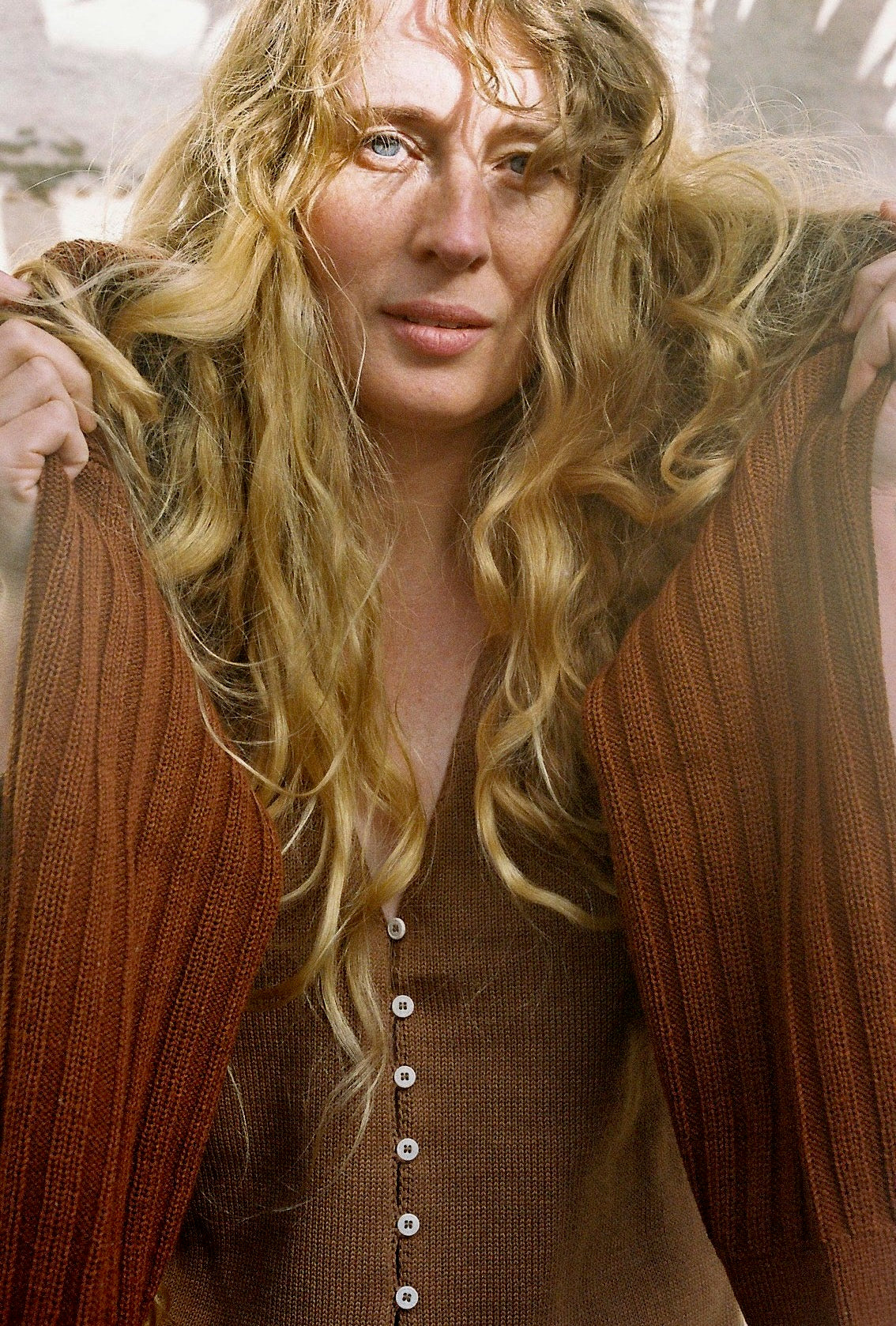 LUCA cardigan / organic cotton / carob