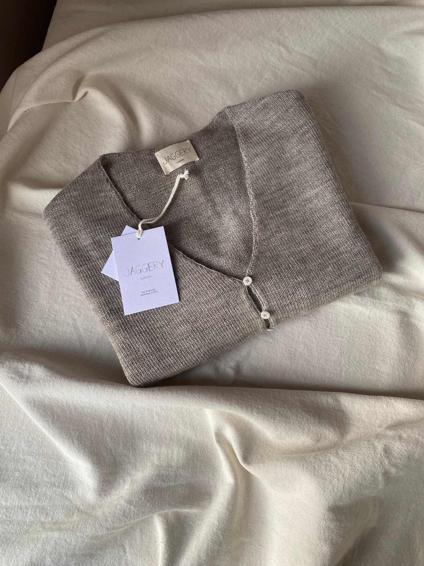 LUCA cardigan / highland wool / rock salt