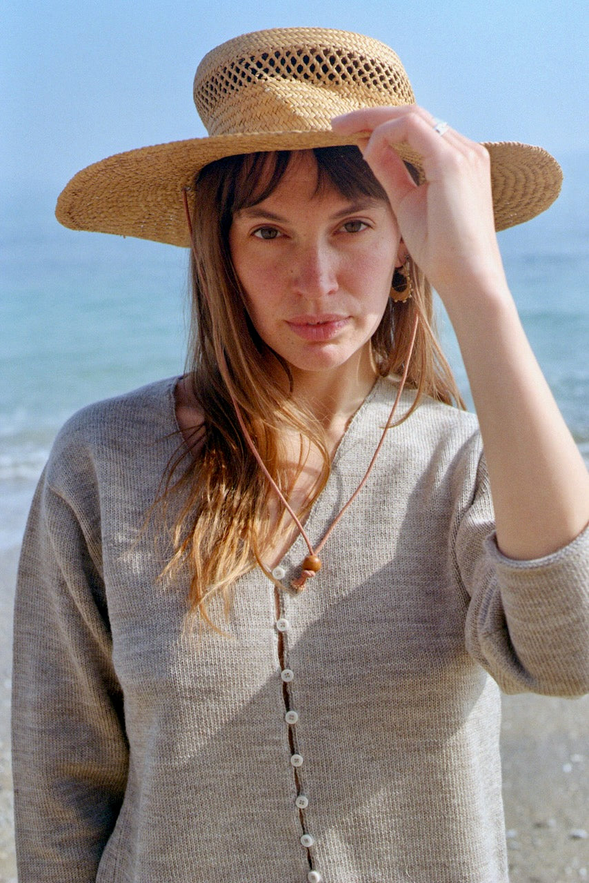 LUCA cardigan / highland wool / rock salt