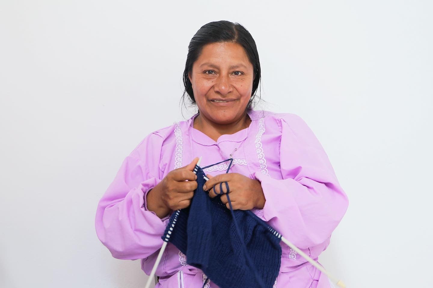 LUNES v-neck vest / organic cotton / midnight