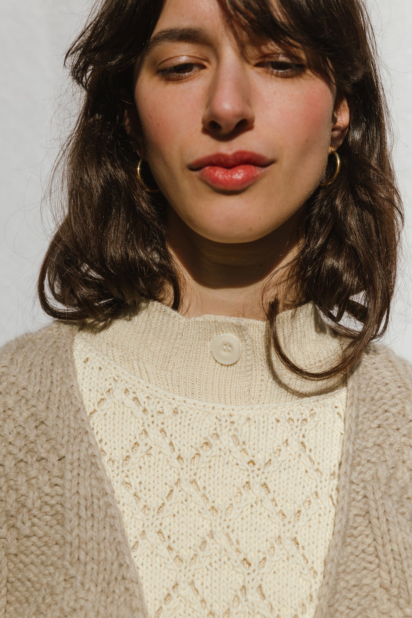 TIO vest cardigan / highland wool / wild oat