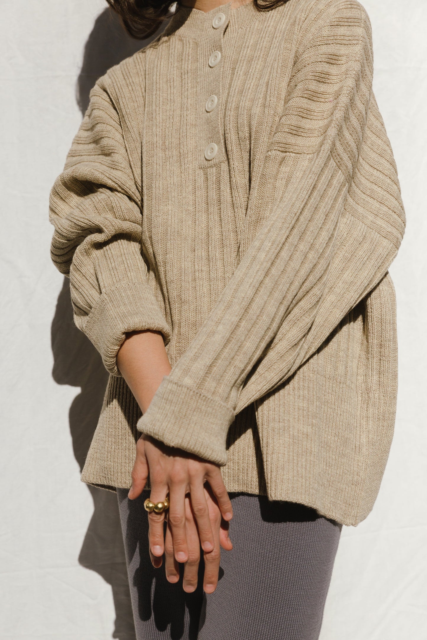PAZ ribbed jumper / highland wool / wild oat