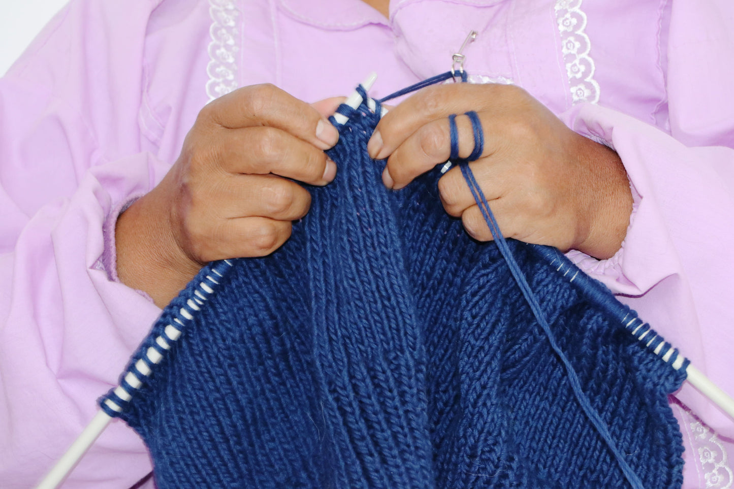 LUNES v-neck vest / organic cotton / midnight